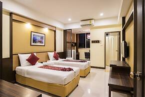Sakulchai Place Hotel