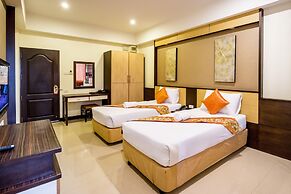 Sakulchai Place Hotel