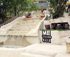 ME Hotel in Montañita Estates