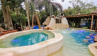 ME Hotel in Montañita Estates
