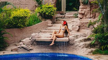 ME Hotel in Montañita Estates