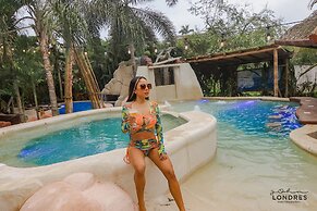 ME Hotel in Montañita Estates