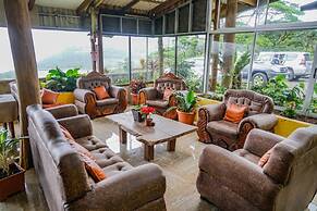 Heliconias Lodge and Rainforest