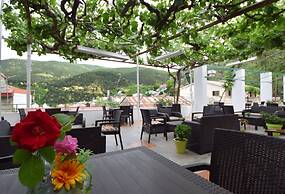 Christys Palace Hotel