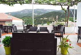 Christys Palace Hotel