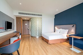 Holiday Inn Express Yangzhou City Center by IHG