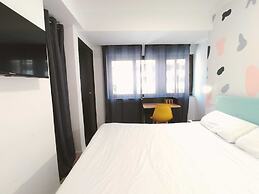 Hostal Carmen by gaiarooms