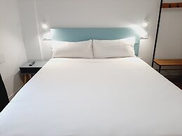 Hostal Carmen by gaiarooms