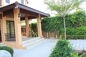 Kanlaya Park Apartment Hotel