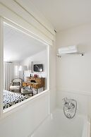 Villa Clarisse & Spa by Olivier Claire