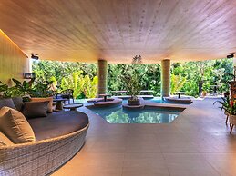 TWIN-LINE HOTEL YANBARU OKINAWA JAPAN