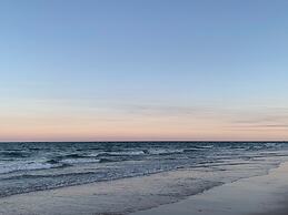 Carmelina Beach Resort