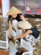 Carmelina Beach Resort