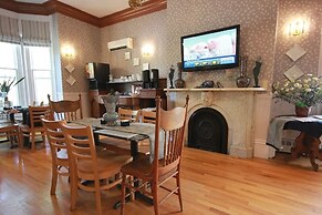 Garden South Park Inn