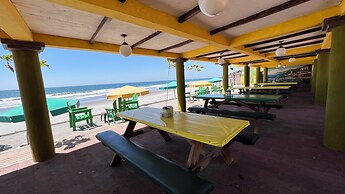 Hotel Estero y Mar