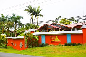 Arenal Paraíso Resort & Thermo Mineral Hot Springs