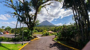 Arenal Paraíso Resort & Thermo Mineral Hot Springs
