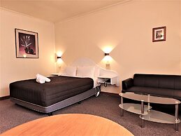 St Georges Motor Inn