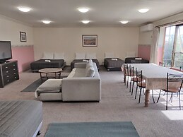 St Georges Motor Inn