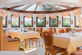 Garni Hotel Miklic