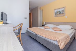 Garni Hotel Miklic