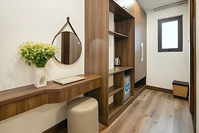 Hoang Linh Riverside Hotel