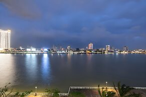 Hoang Linh Riverside Hotel