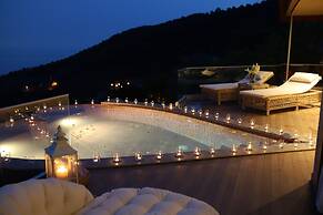 Lissiya Hotel - Boutique Class