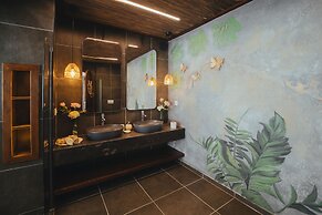 Lissiya Hotel - Boutique Class