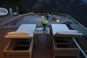 Lissiya Hotel - Boutique Class