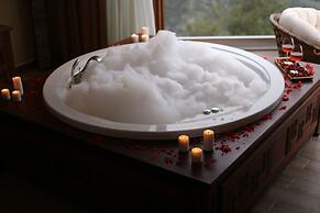 Lissiya Hotel - Boutique Class