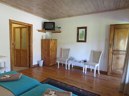 Mentors Country Estate