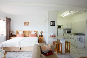 Mentors Country Estate