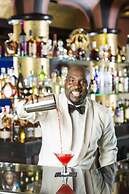 Terra Nova All Suite Hotel