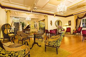 Terra Nova All Suite Hotel