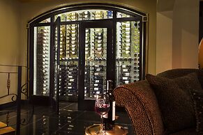 Terra Nova All Suite Hotel