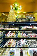 Terra Nova All Suite Hotel