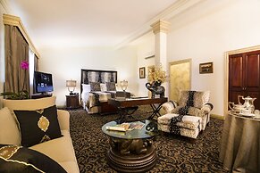 Terra Nova All Suite Hotel