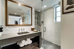 Iberostar Waves Berkeley Shore