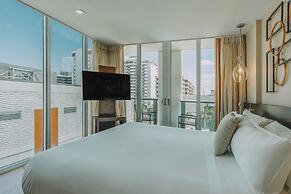 Iberostar Waves Berkeley Shore