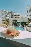 Iberostar Waves Berkeley Shore