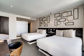 Iberostar Waves Berkeley Shore