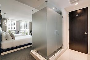 Iberostar Waves Berkeley Shore