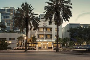 Iberostar Waves Berkeley Shore