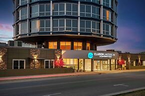 Clarion Lakeside Inn & Conference Centre