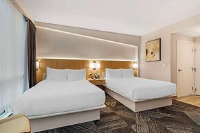 Clarion Lakeside Inn & Conference Centre