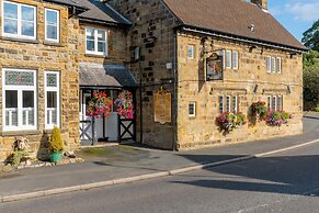 Blacksmiths Arms Inn