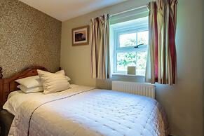 Blacksmiths Arms Inn