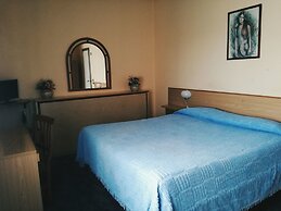 Hotel  ONE