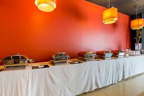 Dolphin Hotel, Chow Kit Kuala Lumpur